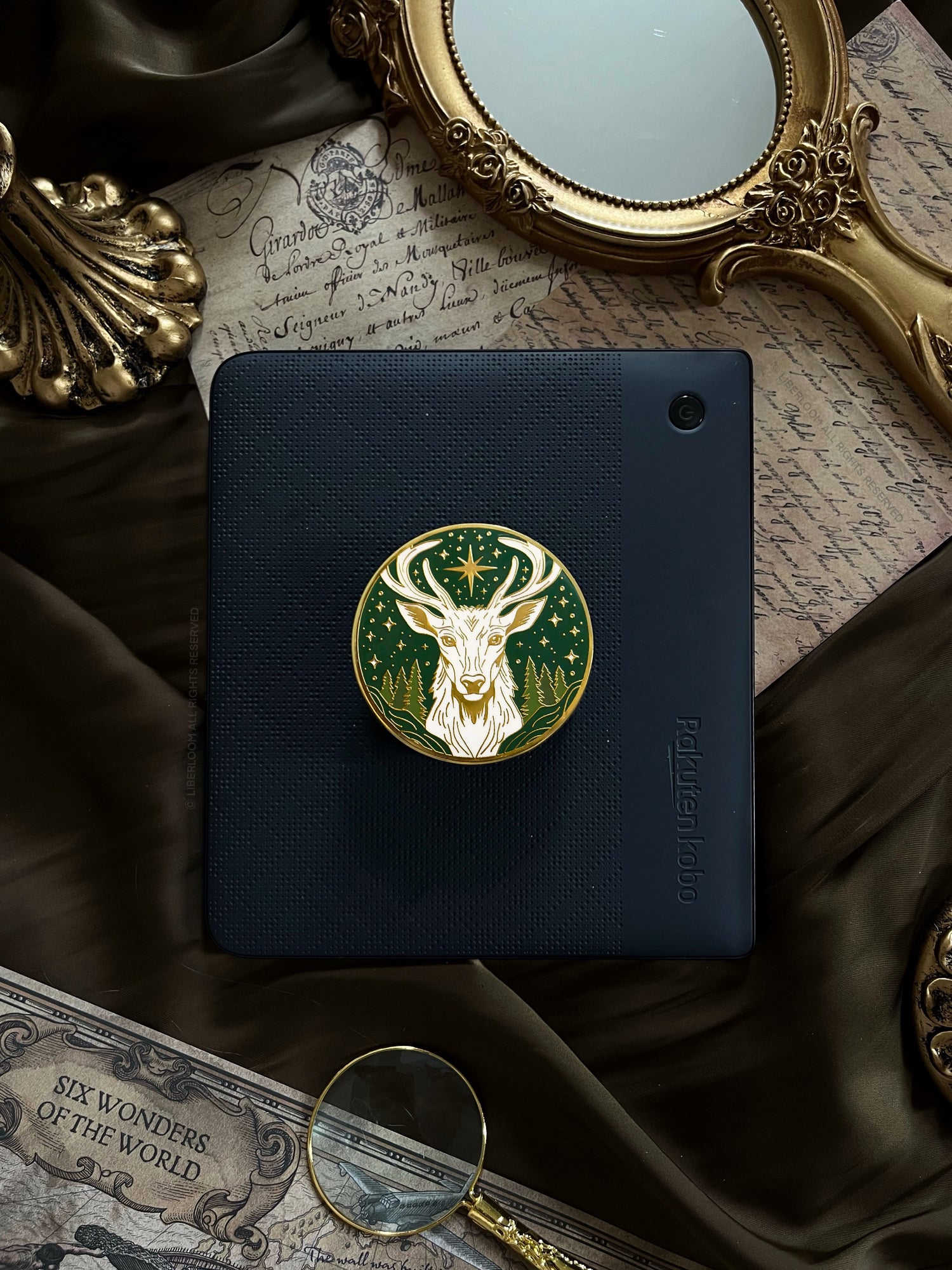 Magnetic Kindle & Phone Grip - Evergreen