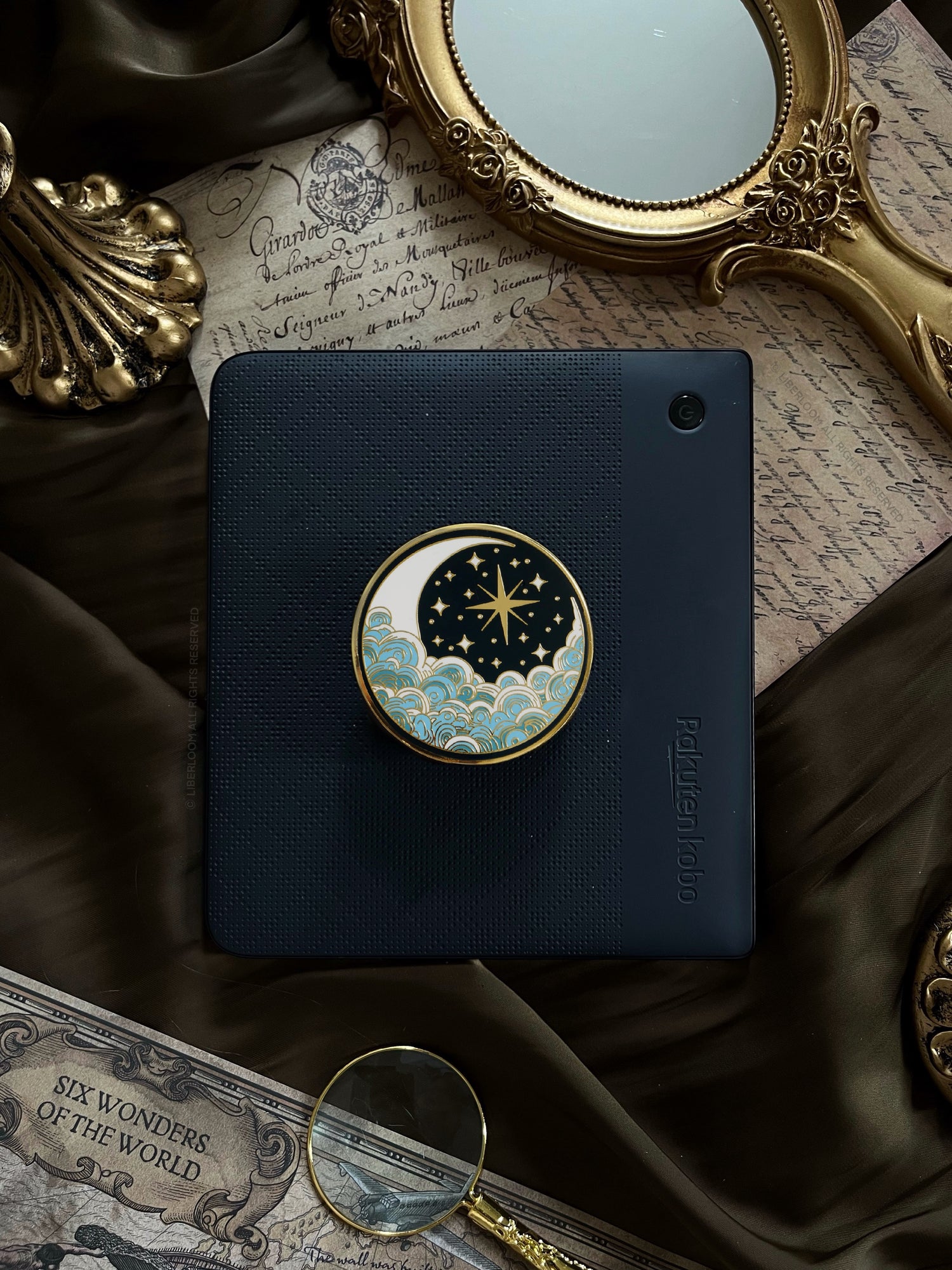 Magnetic Kindle & Phone Grip - Starlight