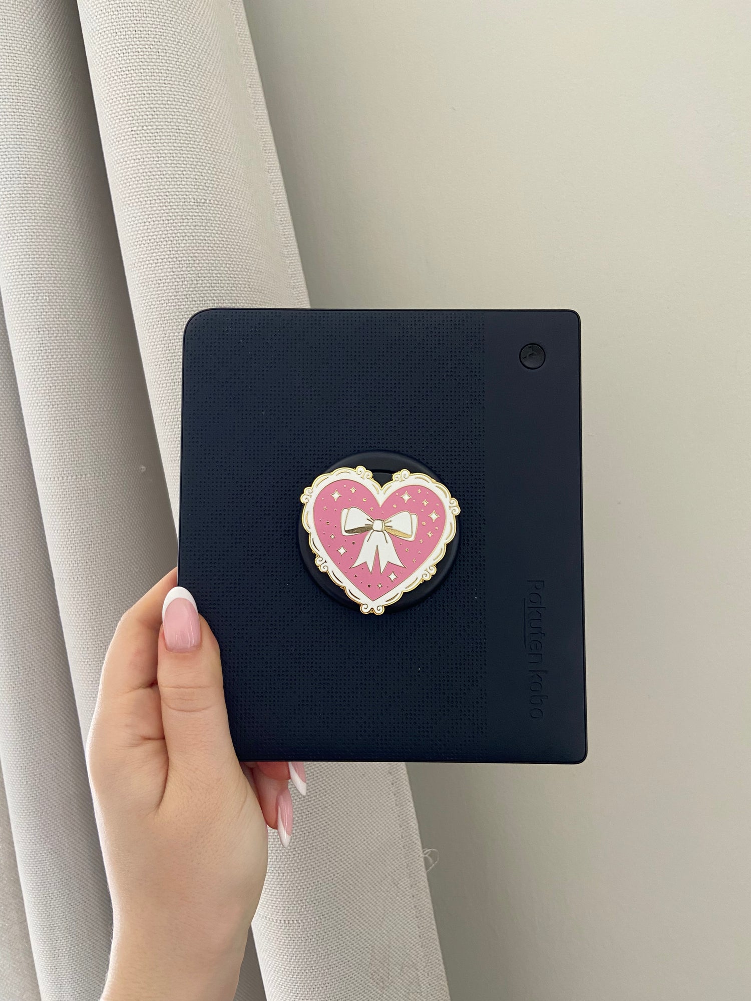 Second - Pink Coquette Magnetic Grip