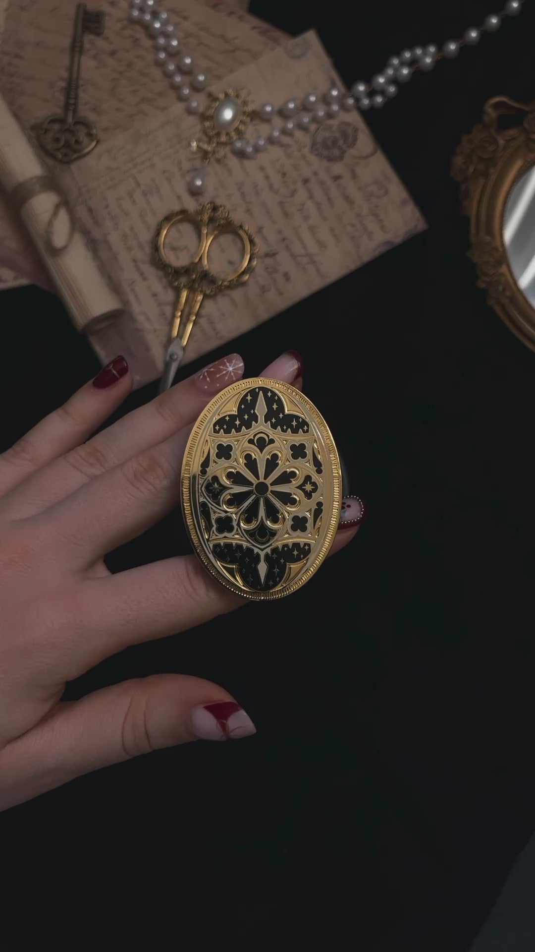 Magnetic Kindle & Phone Grip - Academia